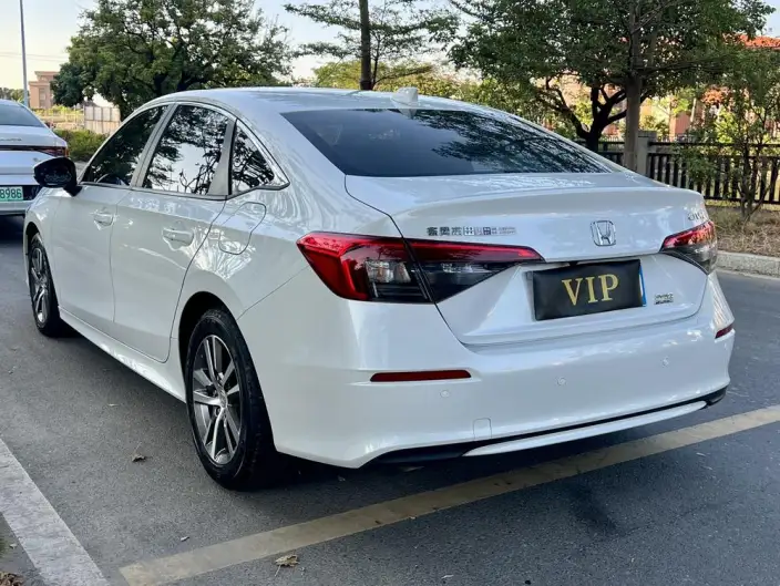 Honda Civic 2023 Model 240TURBO CVT Momentum Edition