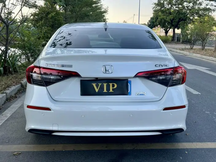 Honda Civic 2023 Model 240TURBO CVT Momentum Edition – фото 5