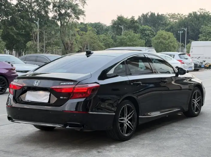 Honda INSPIRE 2022 Model Rui*Hybrid 2.0L Jingshang Edition – фото 6