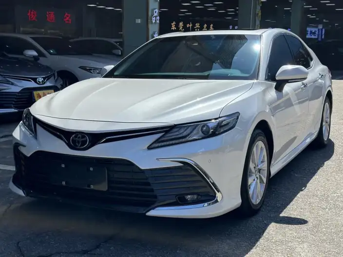Toyota Camry 2021 Model 2.0G Deluxe Edition – фото 1