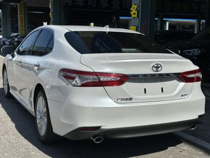 Toyota Camry 2021 Model 2.0G Deluxe Edition – фото 4