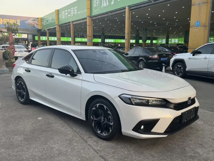 Honda Civic 2022 Model 240TURBO CVT Combustion Edition