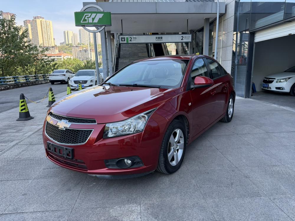Chevrolet Cruze 2013 1.8L SE AT – фото 1