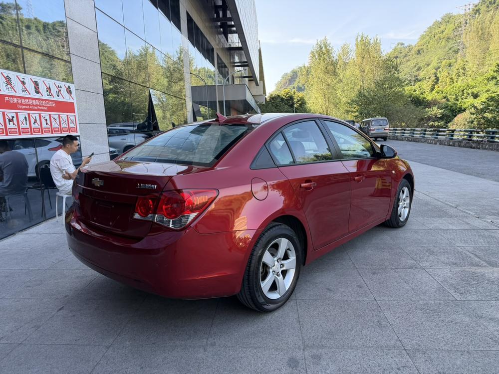 Chevrolet Cruze 2013 1.8L SE AT – фото 5