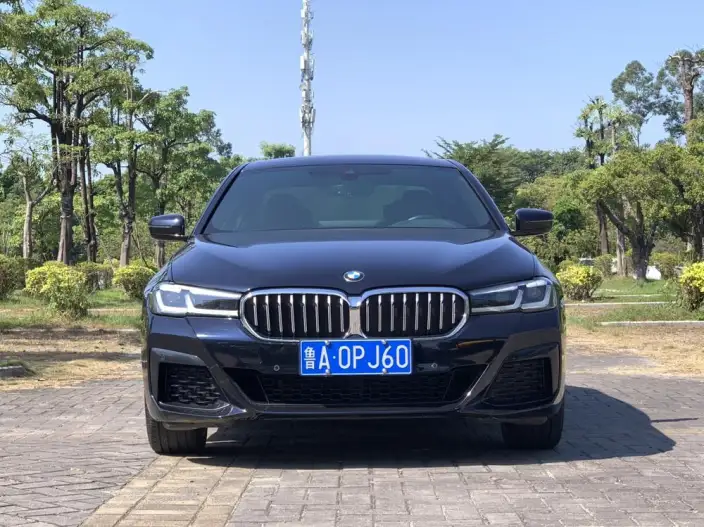 BMW 5 Series 2023 Model 530Li Leading Model M Sports Set – фото 2