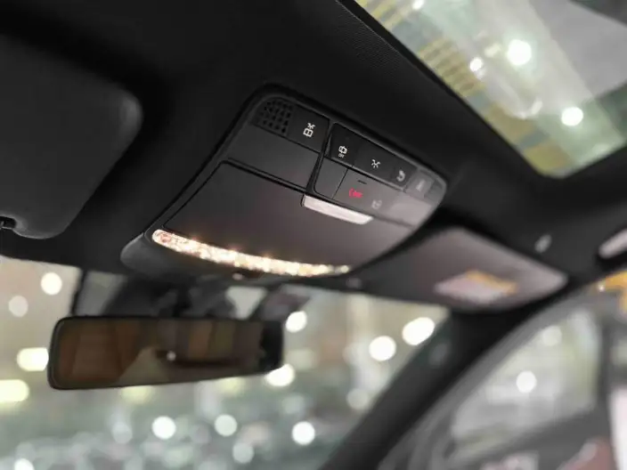 Mercedes-Benz E-Class 2022 Model E 300 L Luxury Model Sports sedan – фото 9