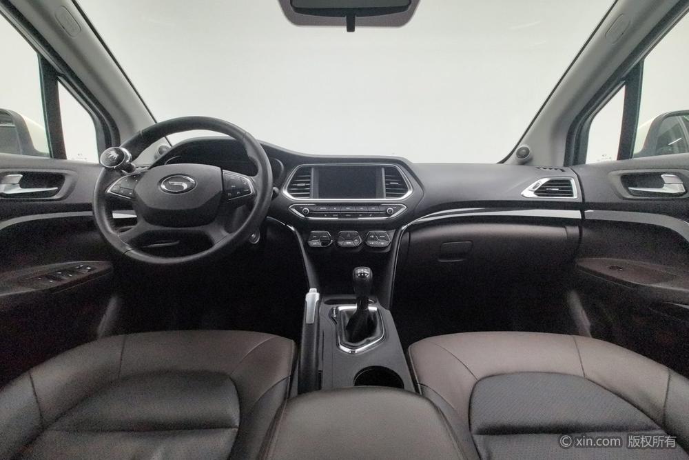 GAC Trumpchi GS4 2017 модификация 200T Manual 2WD Deluxe Edition – фото 11