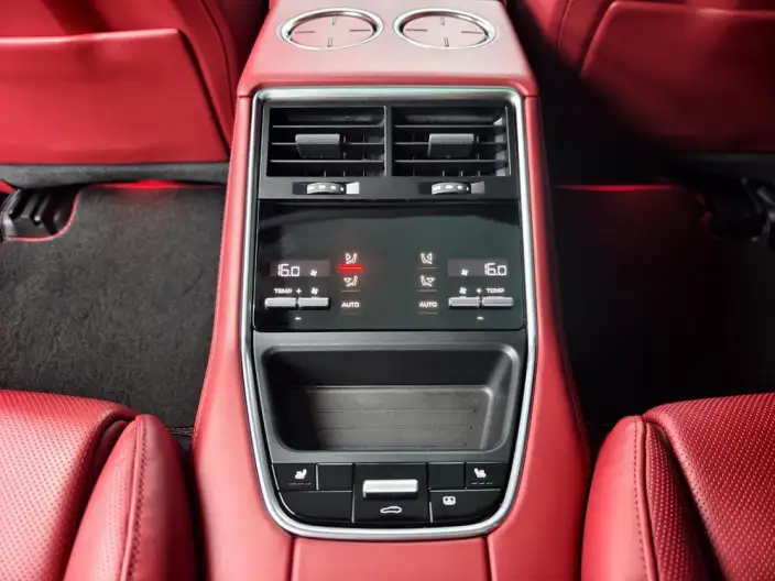 Panamera 2023 Model Facelift Panamera 4 Executive Extended Platinum Edition 2.9T – фото 8