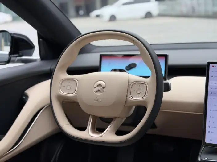NIO ET5T 2024 Model 75kWh – фото 10
