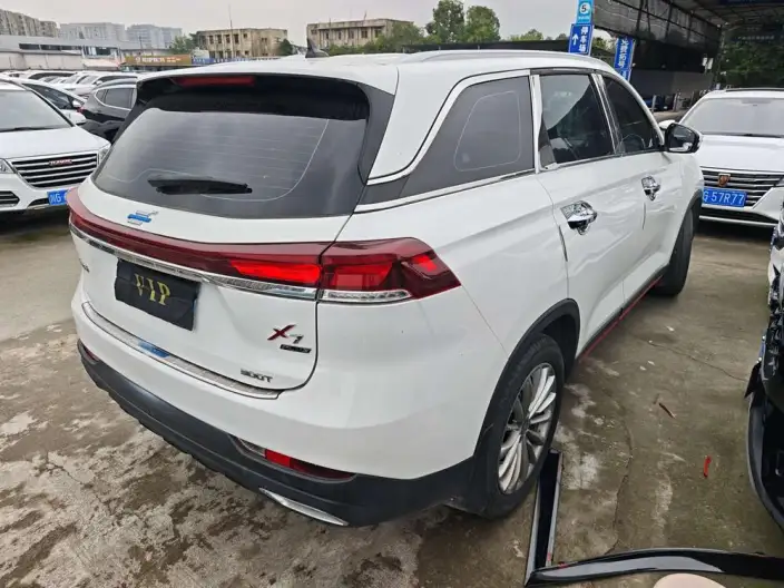 Changan Auchan X7 PLUS 2023 Model Changxiang Edition 1.5T Automatic Smart Enjoy Model 7 seat – фото 6