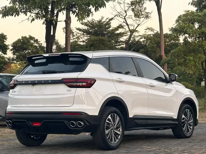 Geely Binyue 2021 Model 240T DCT Platinum edition – фото 7
