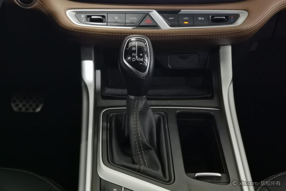 Geely Vision X6 Модель 2019 года 1.4T CVT 4G Connected Flagship Country VI – фото 16