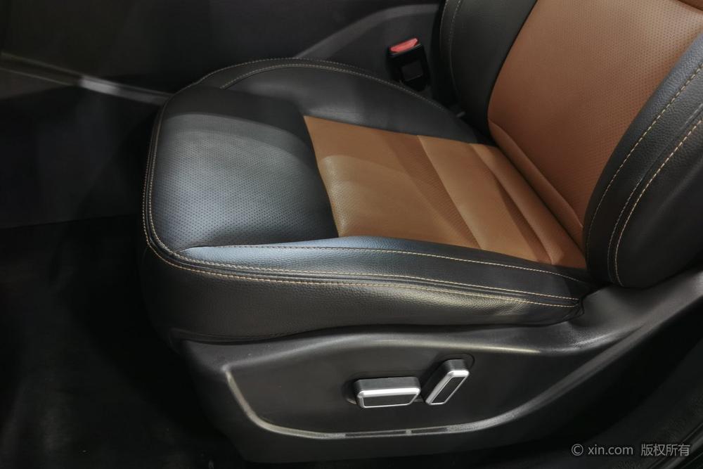 Geely Vision X6 Модель 2019 года 1.4T CVT 4G Connected Flagship Country VI – фото 19