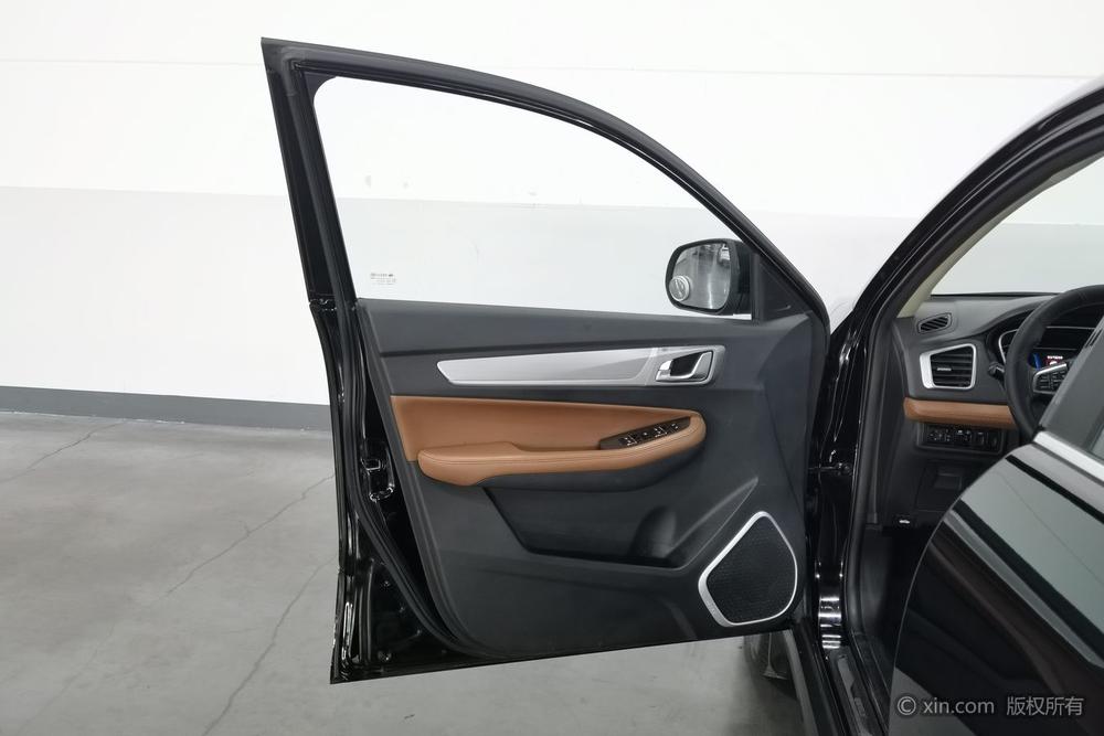 Geely Vision X6 Модель 2019 года 1.4T CVT 4G Connected Flagship Country VI – фото 22