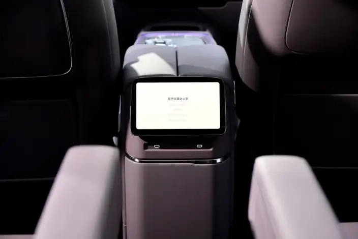 XPENG GX 2026 Model EV 665Ultra – фото 9