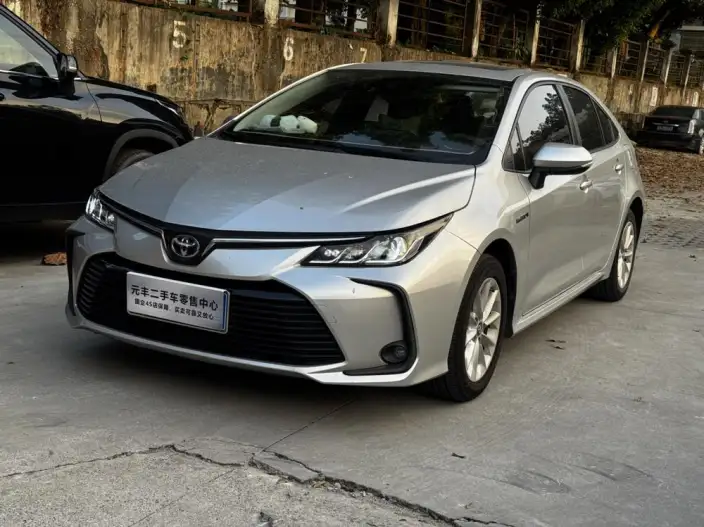 Toyota Corolla 2021 Model Hybrid 1.8L E-CVT Elite Edition – фото 1