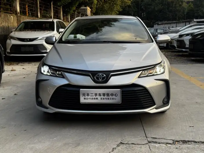 Toyota Corolla 2021 Model Hybrid 1.8L E-CVT Elite Edition – фото 2