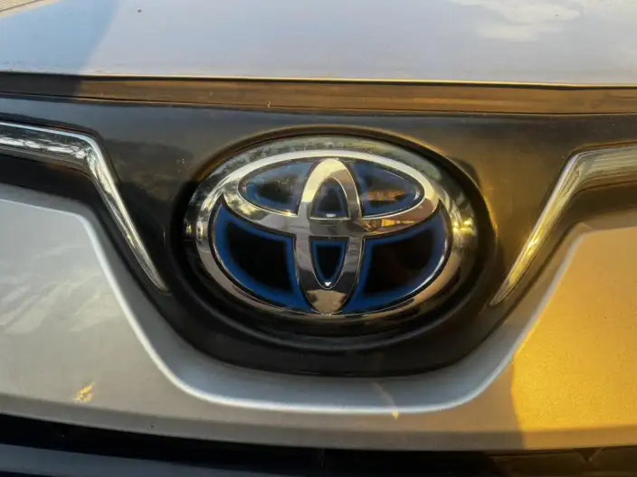 Toyota Corolla 2021 Model Hybrid 1.8L E-CVT Elite Edition – фото 9