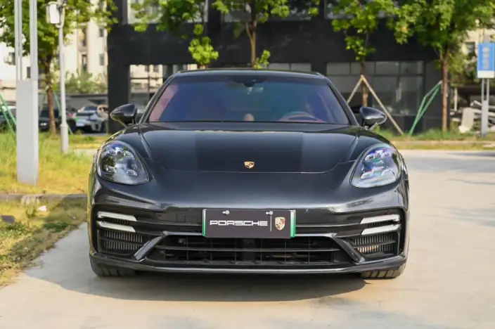 Panamera E-Hybrid 2023 Model Panamera Turbo S E-Hybrid Executive Extended Edition 4.0T – фото 2