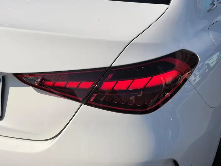 Mercedes-Benz C-Class 2025 Model Facelift C 260 L Sports Edition – фото 9