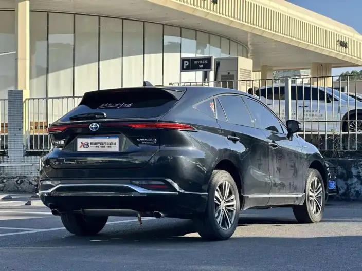 Venza 2022 Model Hybrid 2.5L CVT 2WD Deluxe Edition – фото 5