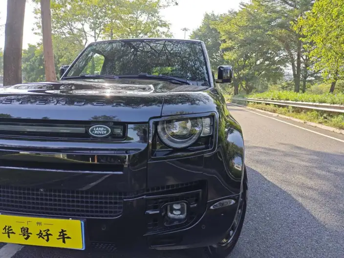 Land Rover Defender 2024 Model 110 3.0T P400 XS – фото 6