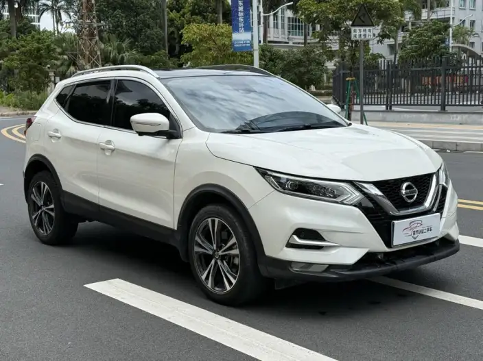 Nissan Qashqai 2023 Model Classic 2.0L Smart Edition