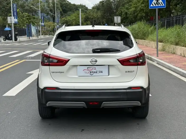 Nissan Qashqai 2023 Model Classic 2.0L Smart Edition – фото 6