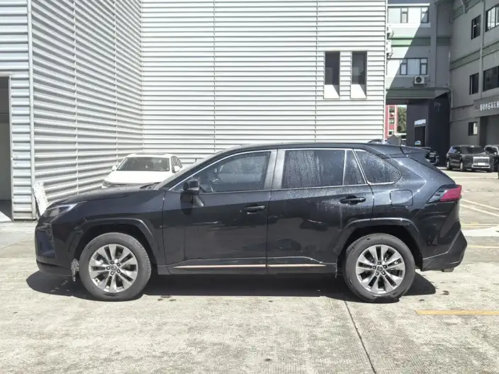 Toyota Wildlander 2024 Model 2.0L 2WD Urban Edition – фото 4