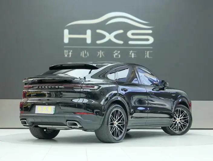 Cayenne E-Hybrid 2025 Model Cayenne E-Hybrid 2.0T – фото 5