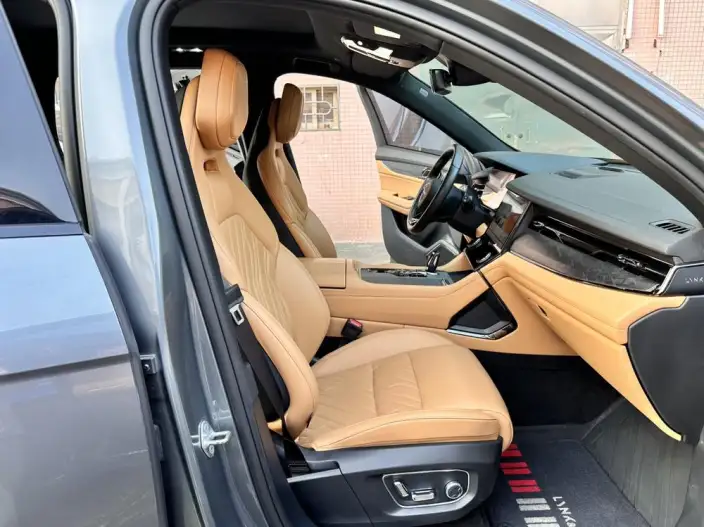 Lynk & Co 09 EM-P 2021 Model 2.0TD Performance version VI seat Halo – фото 9