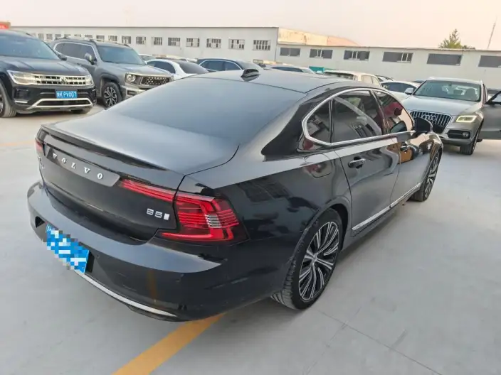 Volvo S90 2024 Model B5 Smart Range Deluxe Edition – фото 6