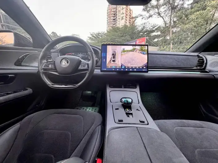 BYD Han DM 2023 Model DM-p God of War Edition 200KM – фото 7