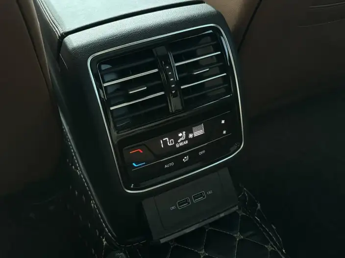Volkswagen CC 2023 Model Hunting vehicle 380TSI Hunting Heart Edition – фото 7