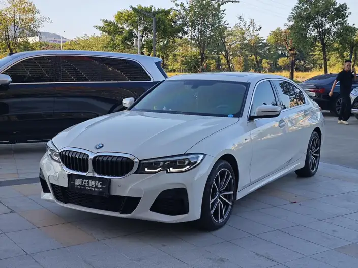 BMW 3 Series 2022 Model Facelift 320Li M Sports Set – фото 1