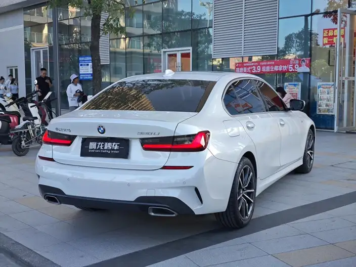 BMW 3 Series 2022 Model Facelift 320Li M Sports Set – фото 6