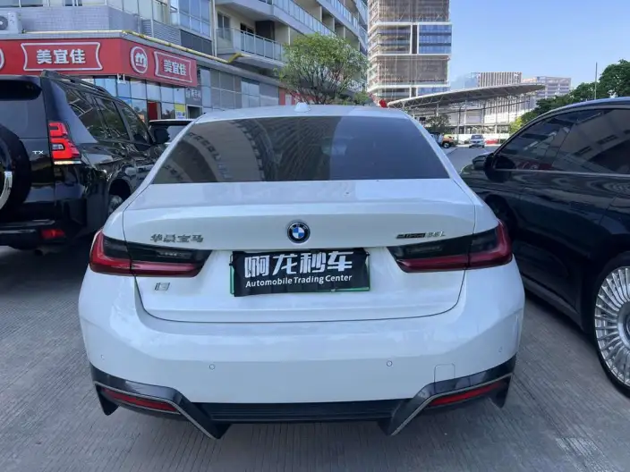 BMW i3 2023 Model eDrive35L – фото 4