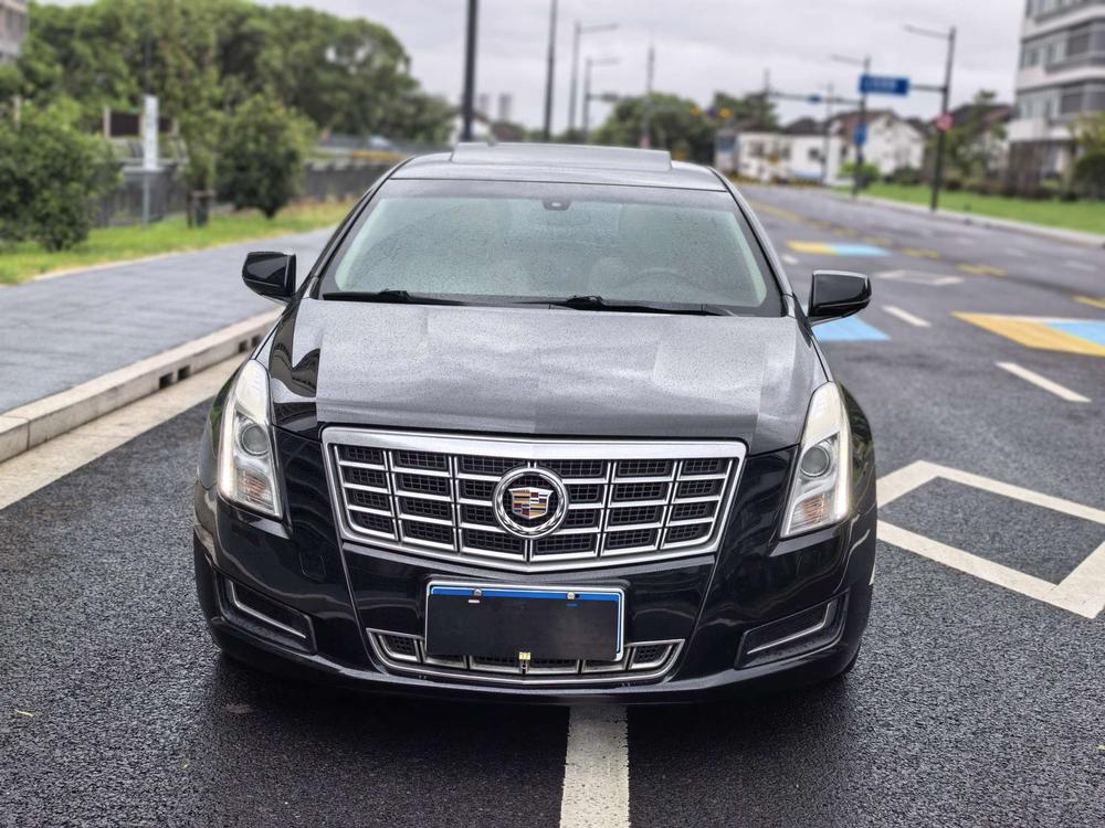 Cadillac XTS 2015 28T Comfort – фото 2