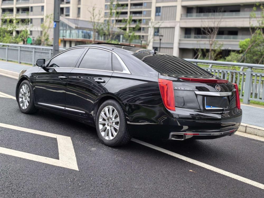 Cadillac XTS 2015 28T Comfort – фото 5