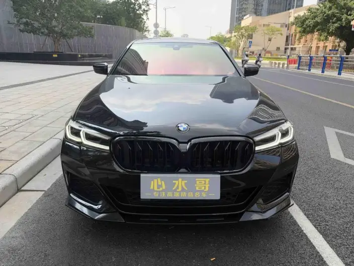 BMW 5 Series 2022 Model Facelift II 525Li M Sports Set – фото 2