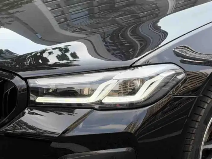 BMW 5 Series 2022 Model Facelift II 525Li M Sports Set – фото 5