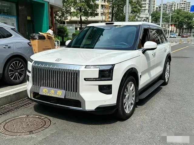 ZEEKR 9X 2025 Model Hyper Edition 70kWh VI seat
