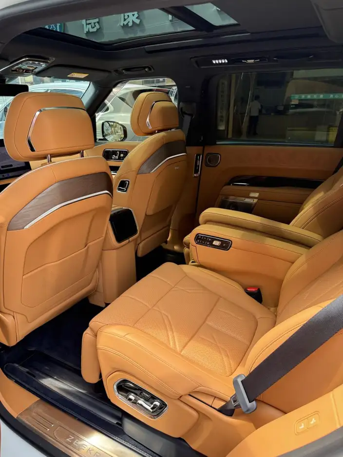 ZEEKR 9X 2025 Model Hyper Edition 70kWh VI seat – фото 8