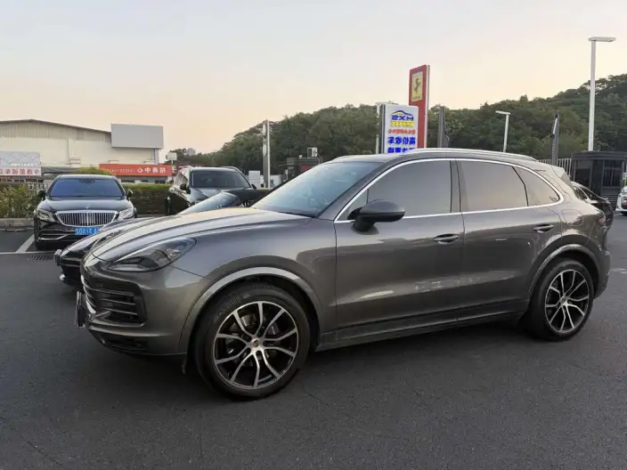 Cayenne 2023 Model Cayenne 3.0T