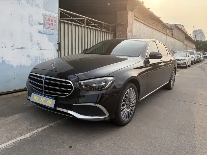 Mercedes-Benz E-Class 2023 Model Facelift E 300 L Luxury Model sedan – фото 1