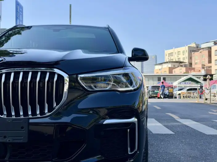 BMW X5 2022 Model Facelift xDrive 40Li Exclusive Model M Sports Set – фото 8