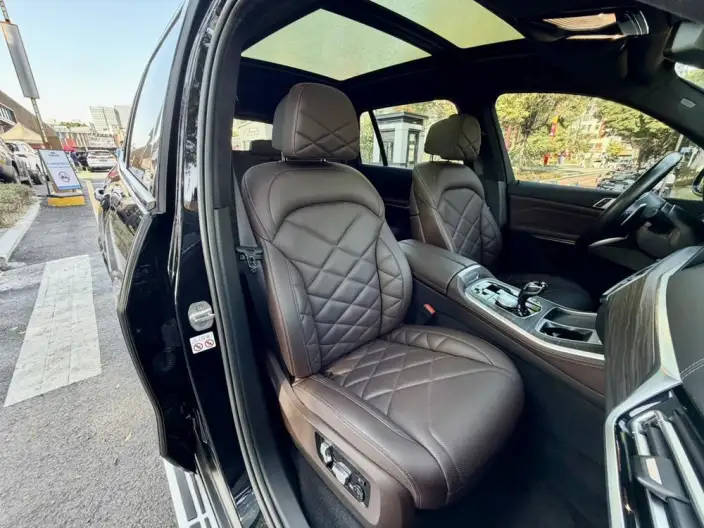 BMW X5 2022 Model Facelift xDrive 40Li Exclusive Model M Sports Set – фото 9