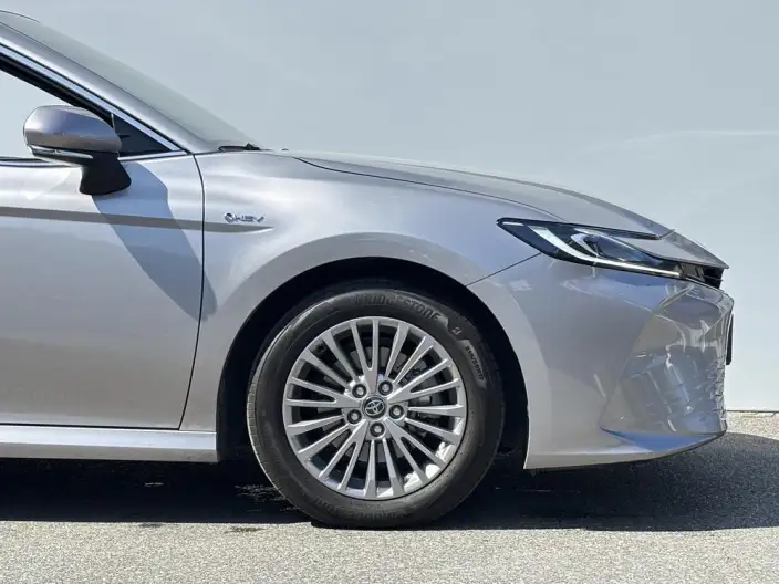 Toyota Camry 2024 Model Hybrid 2.0HGVP Deluxe Edition – фото 9