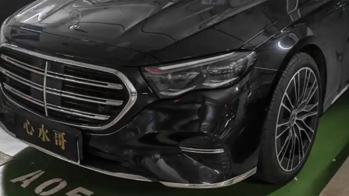 Mercedes-Benz E-Class 2025 Model E 300 L Noble Model sedan – фото 5