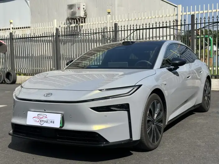 Toyota bZ7 2026 Model 710 Ultra LiDAR Edition
